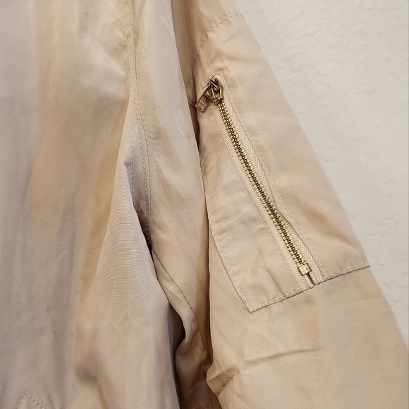 i joah lightweight Women’s Bomber jacket. Cream. Size M - Picture 14 of 16